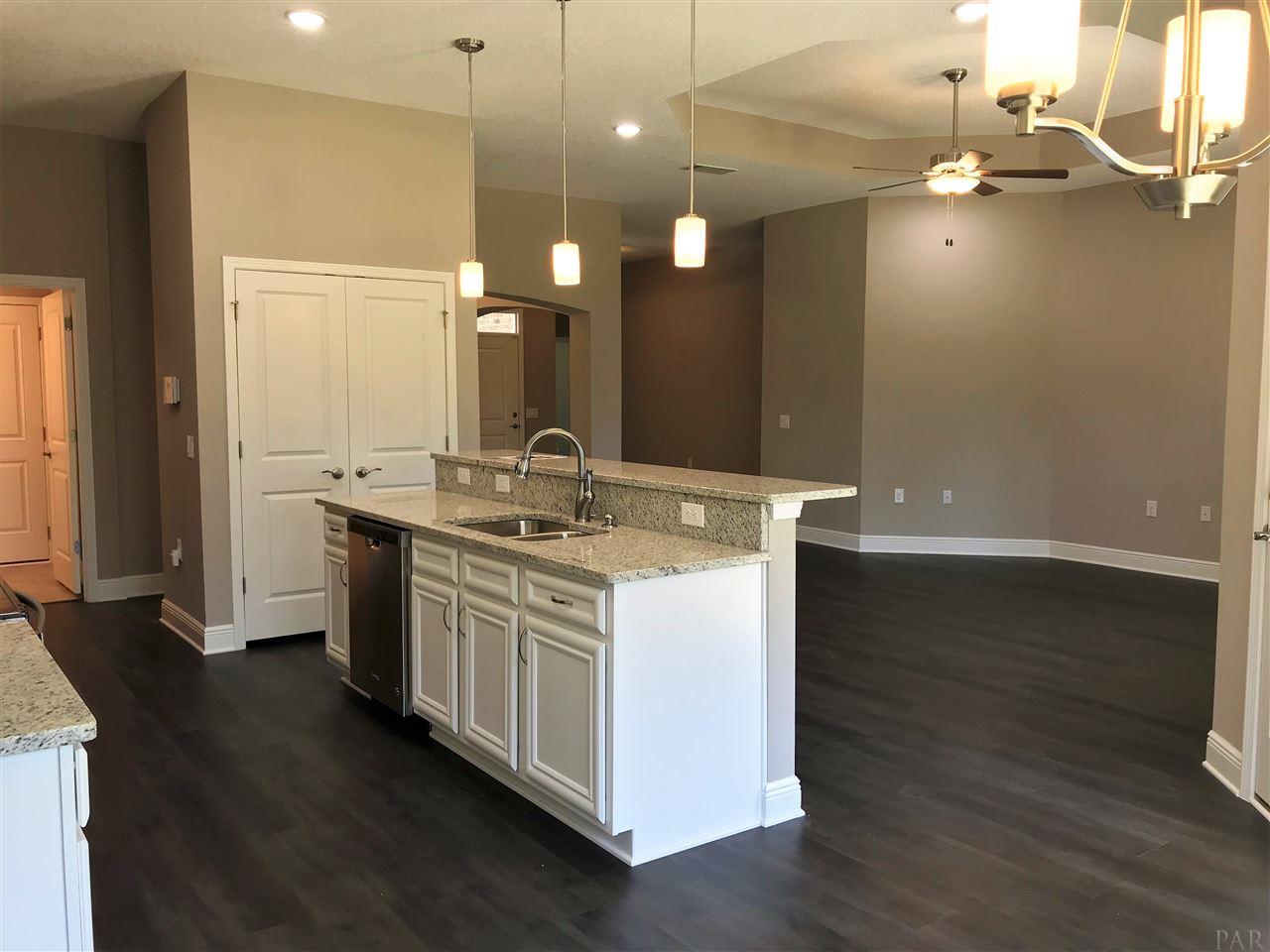 6913 Martin Road Milton, FL 32570 - Photo 12 of 47