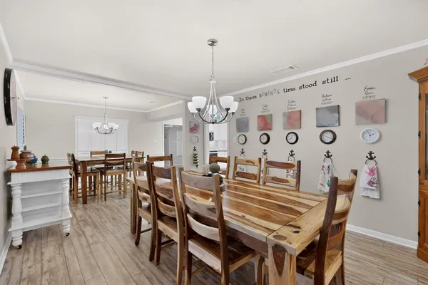 $995,000 | 623 South Harbor Court, Granbury, TX 76048