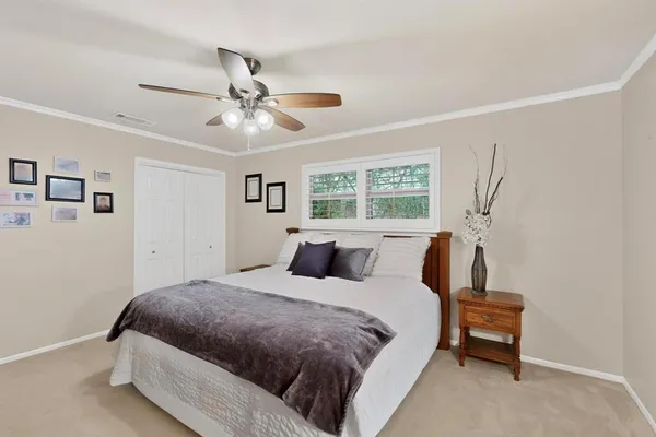 $995,000 | 623 South Harbor Court, Granbury, TX 76048