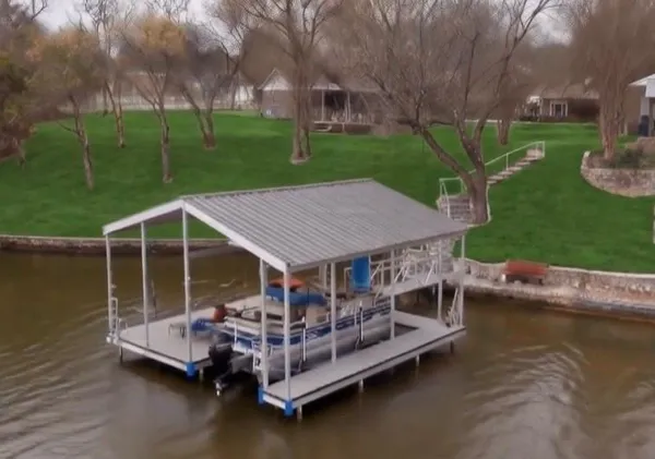 $995,000 | 623 South Harbor Court, Granbury, TX 76048