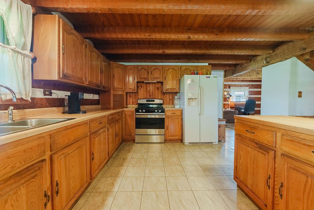 325 Ackley Road Frankfort, OH 45628 - Photo 23 of 52 325 Ackley Rd pic 32