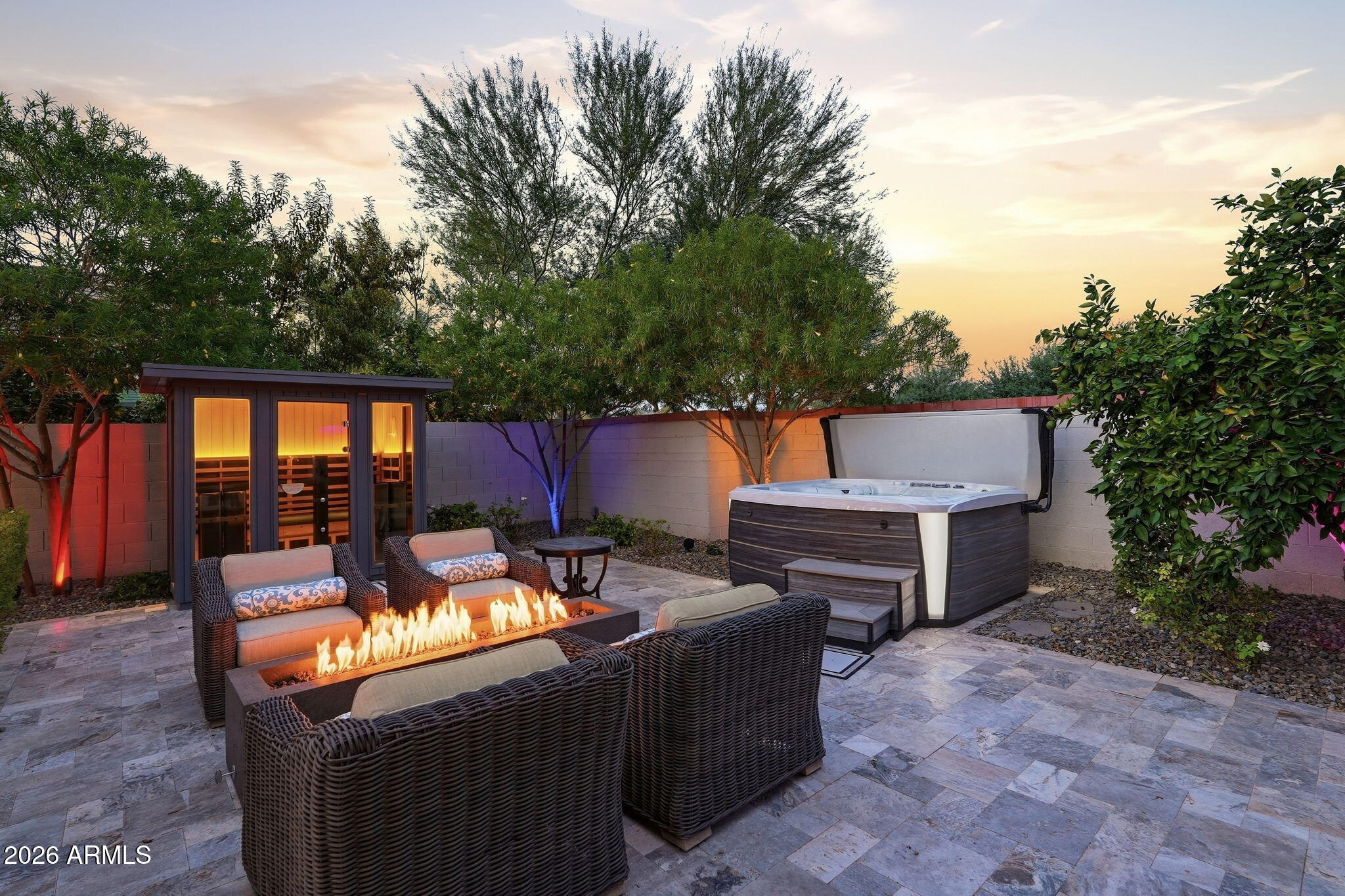 2674 East Hummingbird Way Gilbert, AZ 85297 - Photo 41 of 106 BkyrdDusk_SaunaSpa_SW2NE