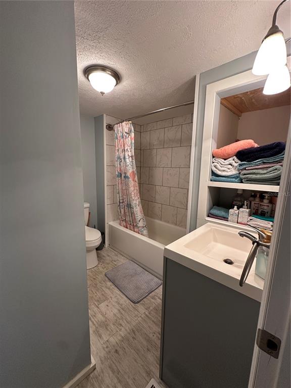 55045 6th Street Astor, FL 32102 - Photo 20 of 38 a room with storage and utility