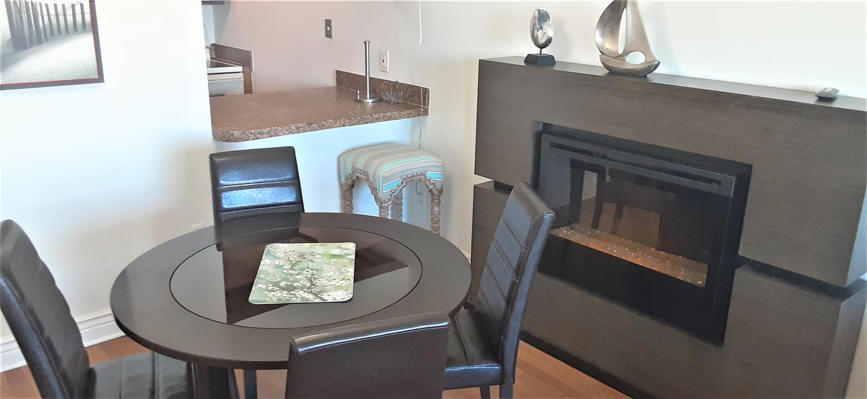 755 Dotterel Road, Unit 1404 Delray Beach, FL 33444 - Photo 6 of 18 dining area