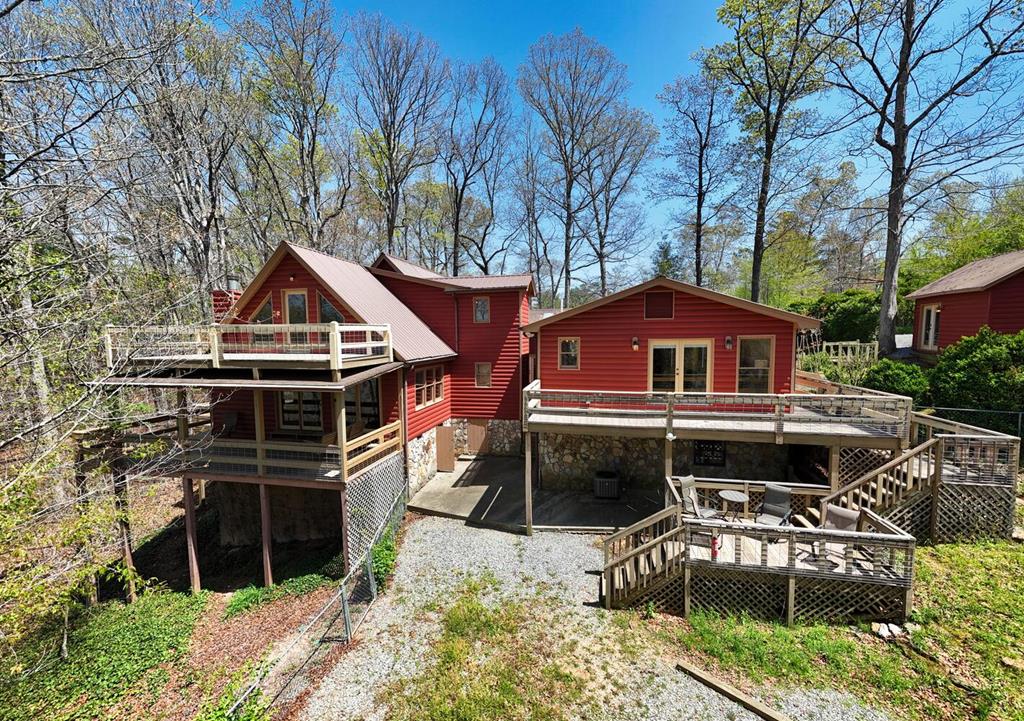 264 Tanglewood Drive Blue Ridge, GA 30513 - Photo 1 of 47 Main View
