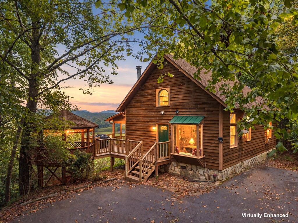 517 Ridge Road Blue Ridge, GA 30513 - Photo 2 of 45 Gallery Image 2