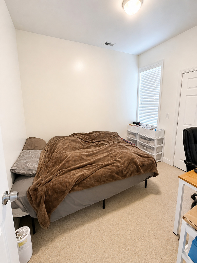 1137 West Taylor Street, Unit 4 Chicago, IL 60607 - Photo 15 of 17