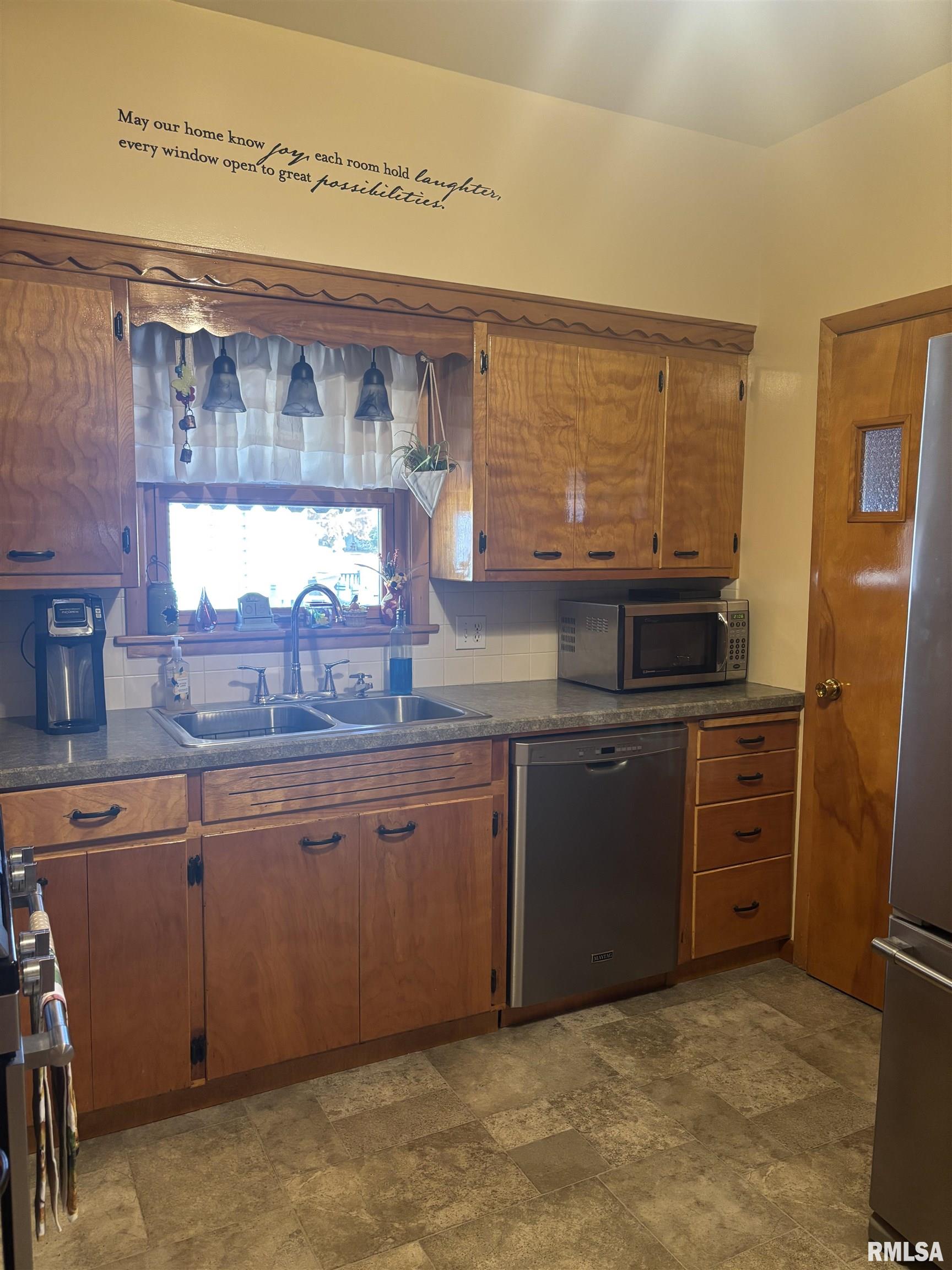 613 Roosevelt Avenue Kewanee, IL 61443 - Photo 24 of 89