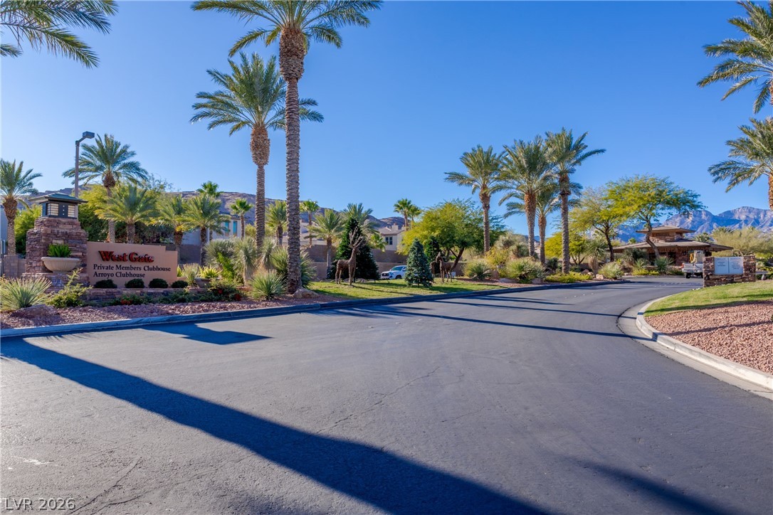 1975 Alcova Ridge Drive Las Vegas, NV 89135 - Photo 76 of 91