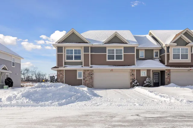 $357,000 | 4824 Martingale Drive, Woodbury, MN 55129