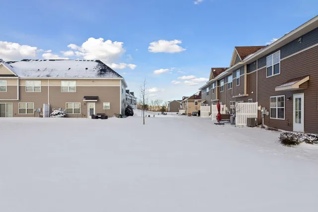 $357,000 | 4824 Martingale Drive, Woodbury, MN 55129