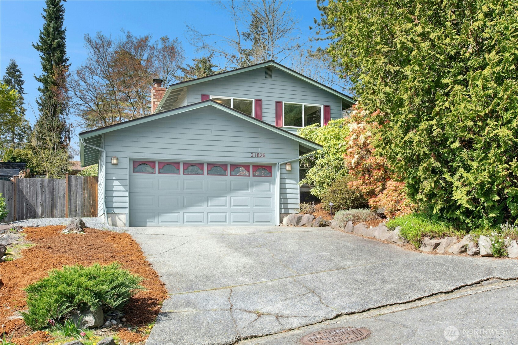 21826 1st Avenue West Bothell, WA 98021 - Photo 3 of 27