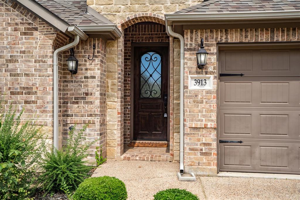 3913 Roxbury Street Denton, TX 76210 - Photo 3 of 40 Gallery Image 3