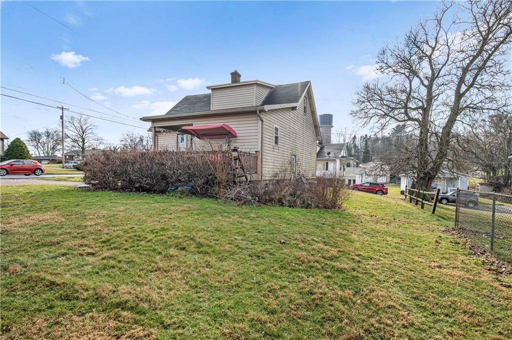 2099 Marshall Road Monaca, PA 15061 - Photo 22 of 24 a view of a backyard with plants
