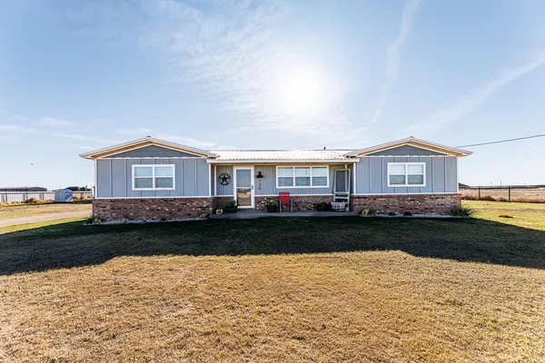 $338,000 | 735 Fm 1730, Tahoka, TX 79373