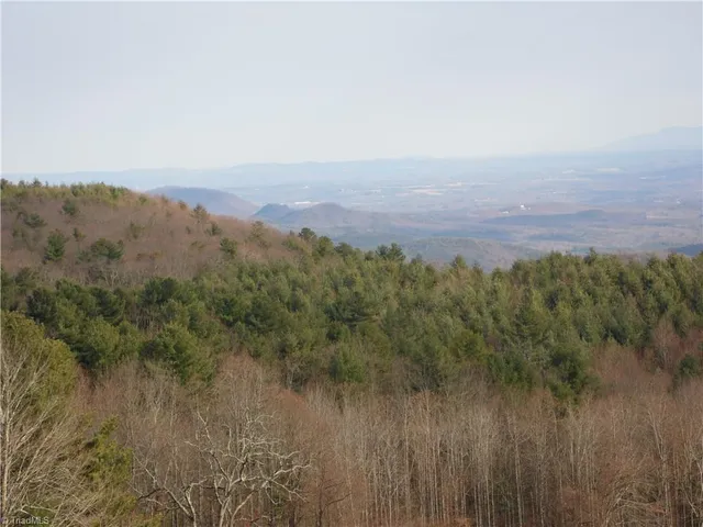 $29,900 | 4143 Mountain View Road, Glade Valley, NC 28627