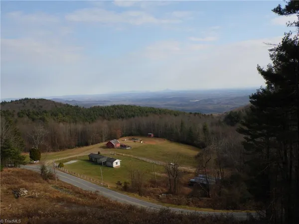 $29,900 | 4143 Mountain View Road, Glade Valley, NC 28627