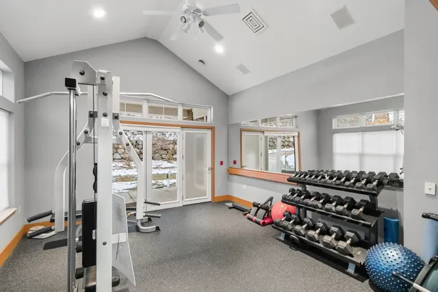 $315,000 | 8530 Greenway Boulevard, Unit 101, Middleton, WI 53562