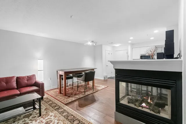 $315,000 | 8530 Greenway Boulevard, Unit 101, Middleton, WI 53562