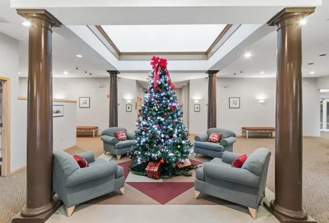 $315,000 | 8530 Greenway Boulevard, Unit 101, Middleton, WI 53562