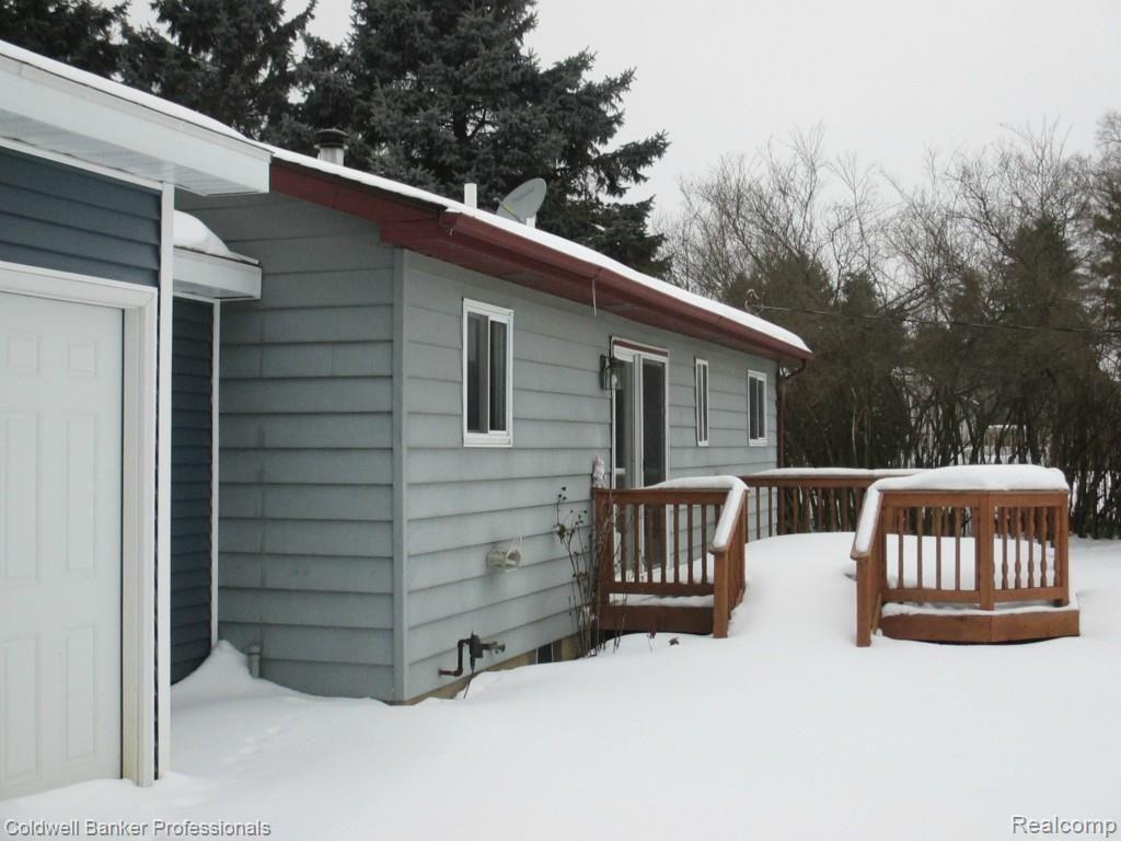 4504 Millis Road North Branch, MI 48461 - Photo 45 of 50 IMG_0615.jpg