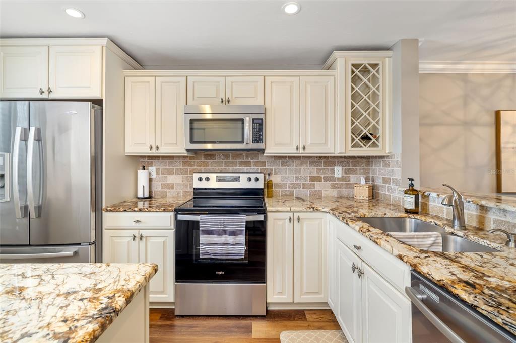 8911 Midnight Pass Road, Unit 409 Sarasota, FL 34242 - Photo 15 of 67
