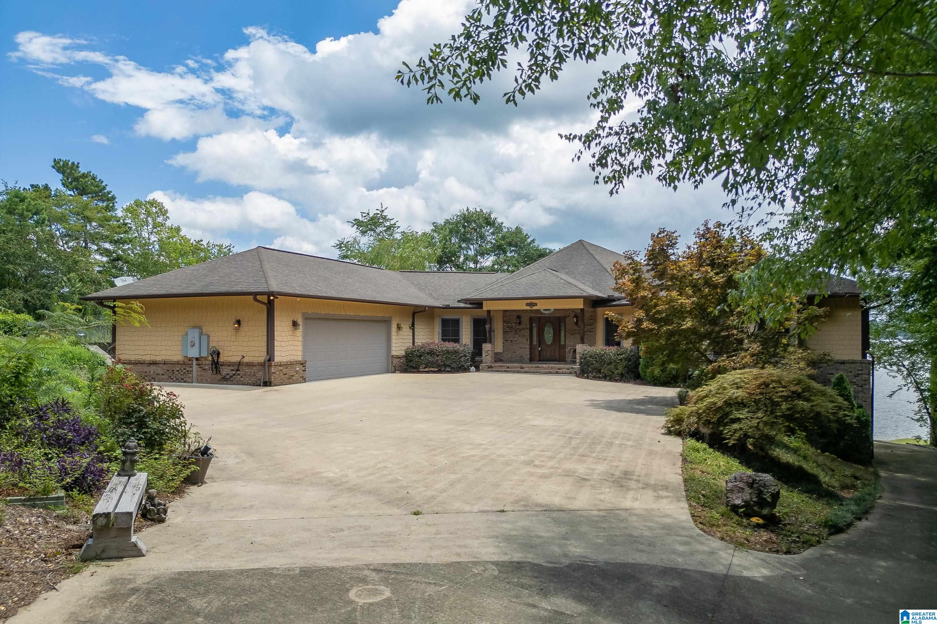 455 Burns Road Vincent, AL 35178 - Photo 2 of 64