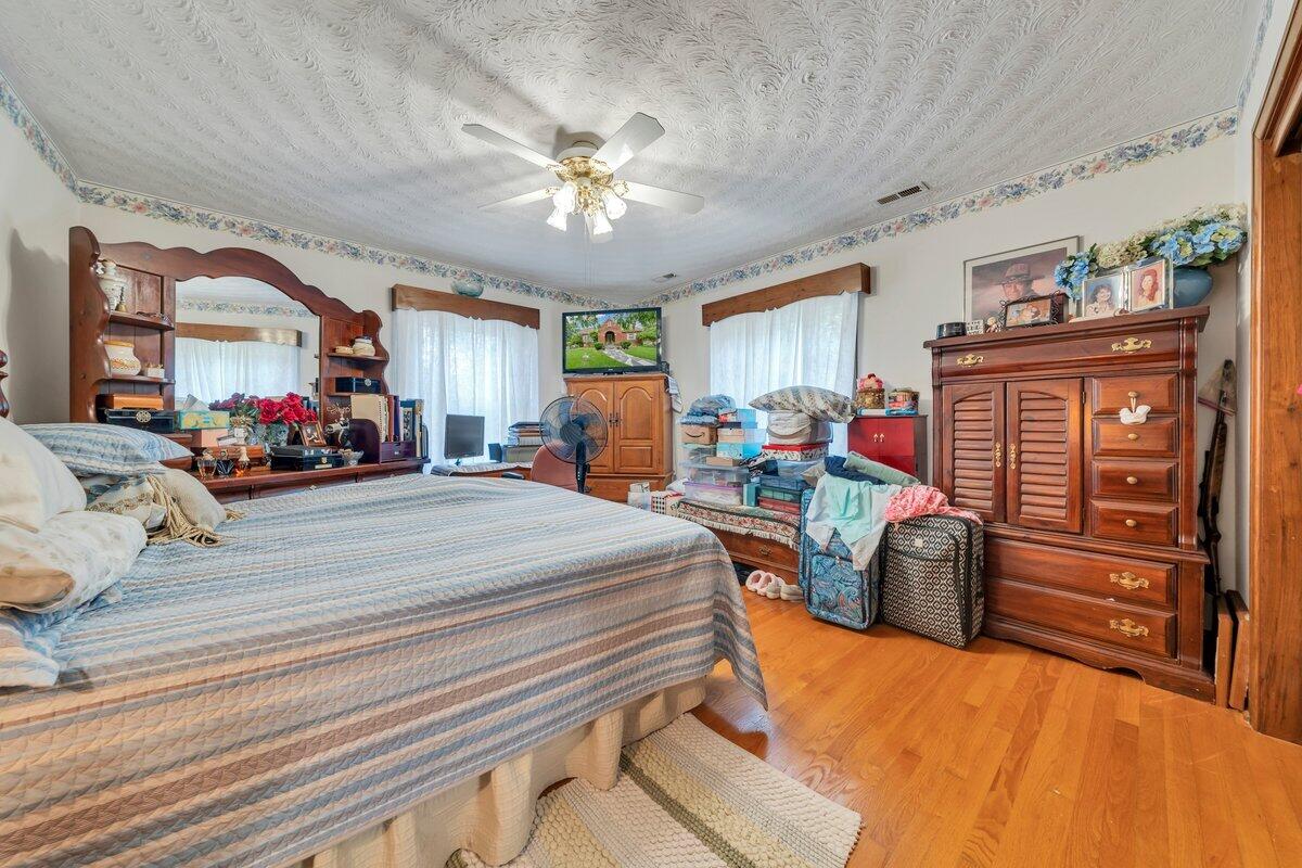 2519 Kent Road Southeast Roanoke, VA 24014 - Photo 18 of 50 MIB08787