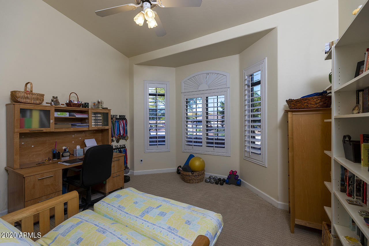 537 North Riata Street Gilbert, AZ 85234 - Photo 23 of 35 riata_14