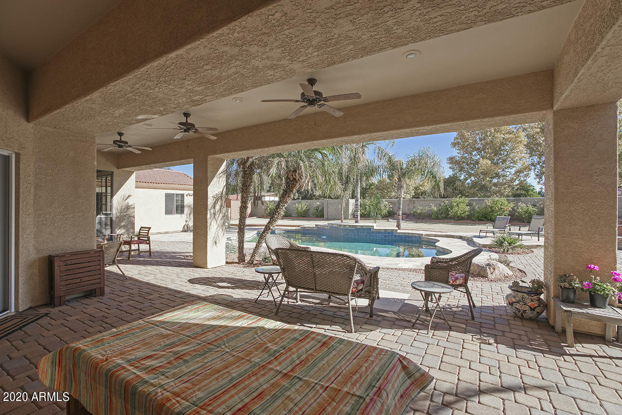 537 North Riata Street Gilbert, AZ 85234 - Photo 25 of 35 riata_26