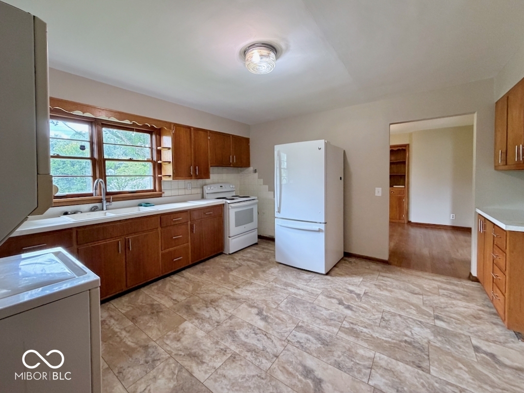 312 South Carr Road Plainfield, IN 46168 - Photo 28 of 45