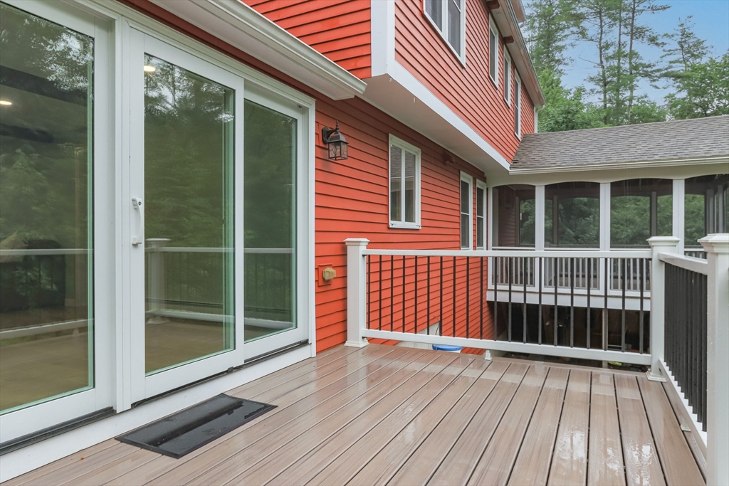 486 Old Dunstable Road Groton, MA 01450 - Photo 3 of 38