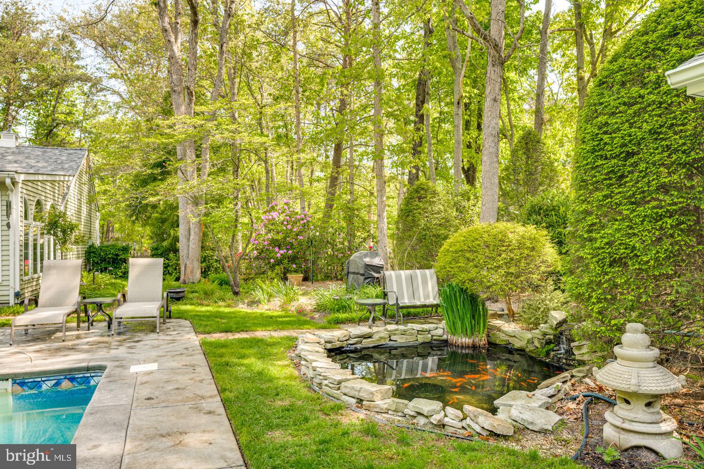 33 Powell Place Road Tabernacle, NJ 08088 - Photo 46 of 58 Lovely pond with fountain!