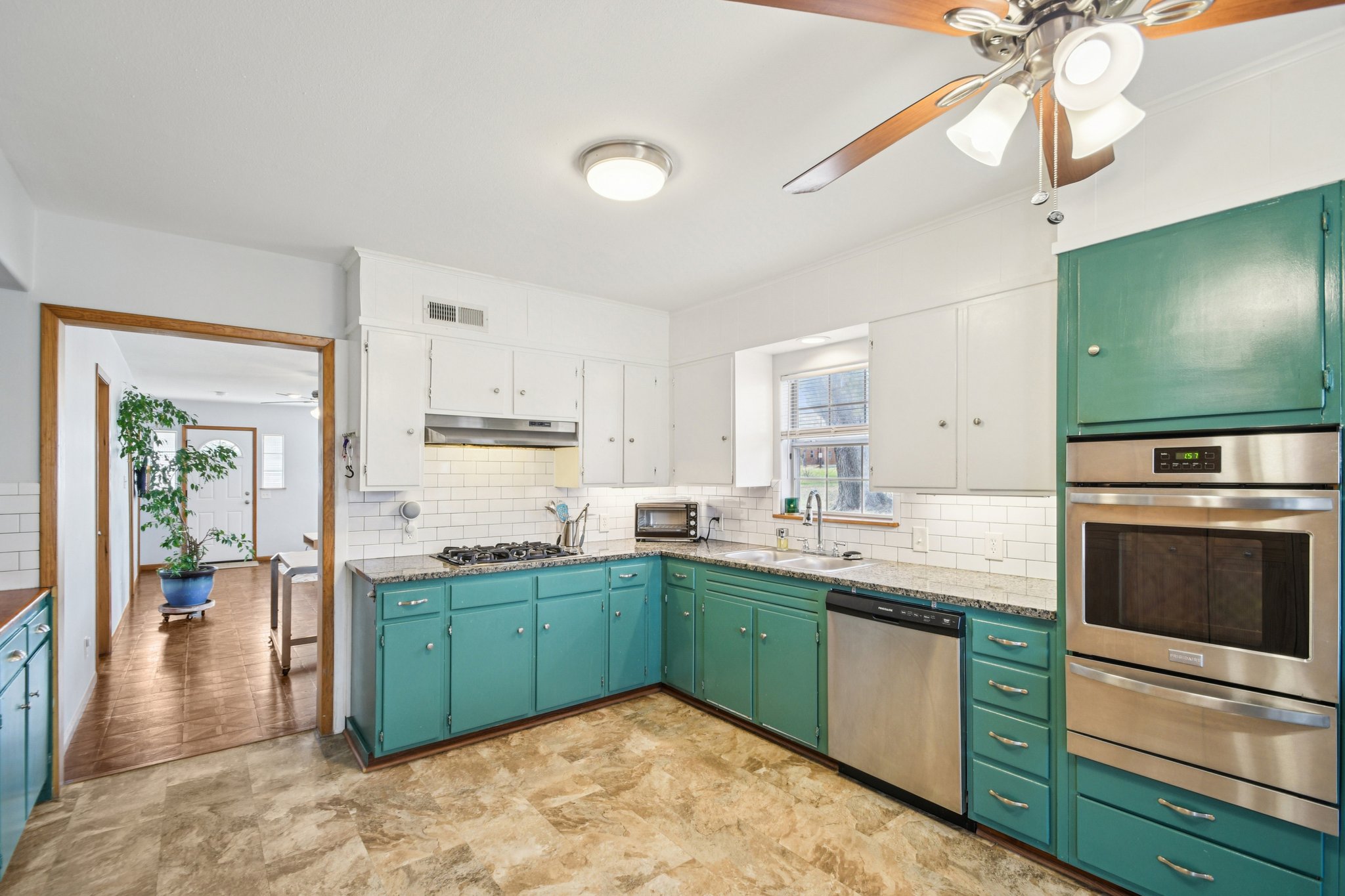 528 Old McDade Road Elgin, TX 78621 - Photo 15 of 30