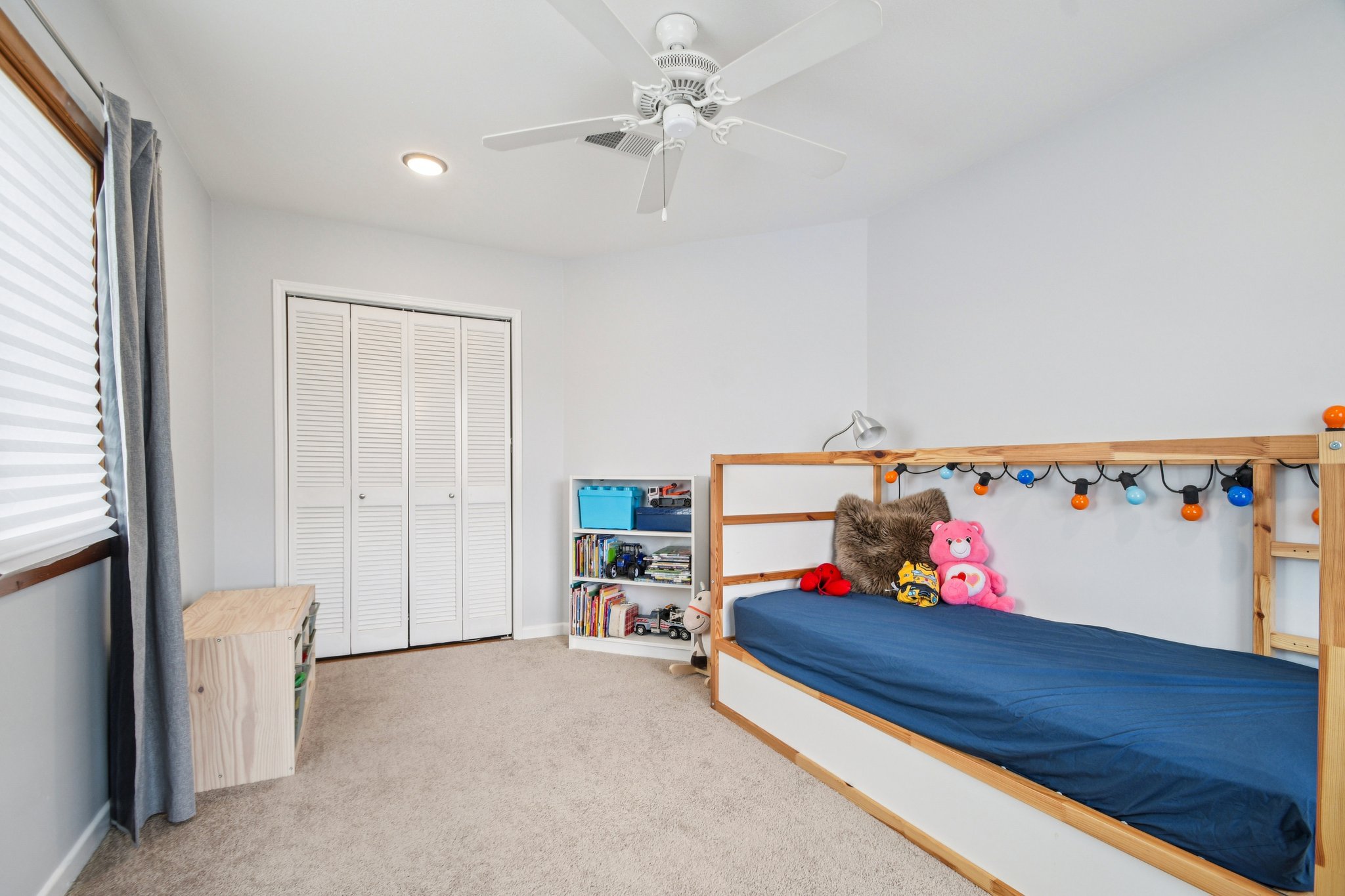 528 Old McDade Road Elgin, TX 78621 - Photo 25 of 30 Third bedroom