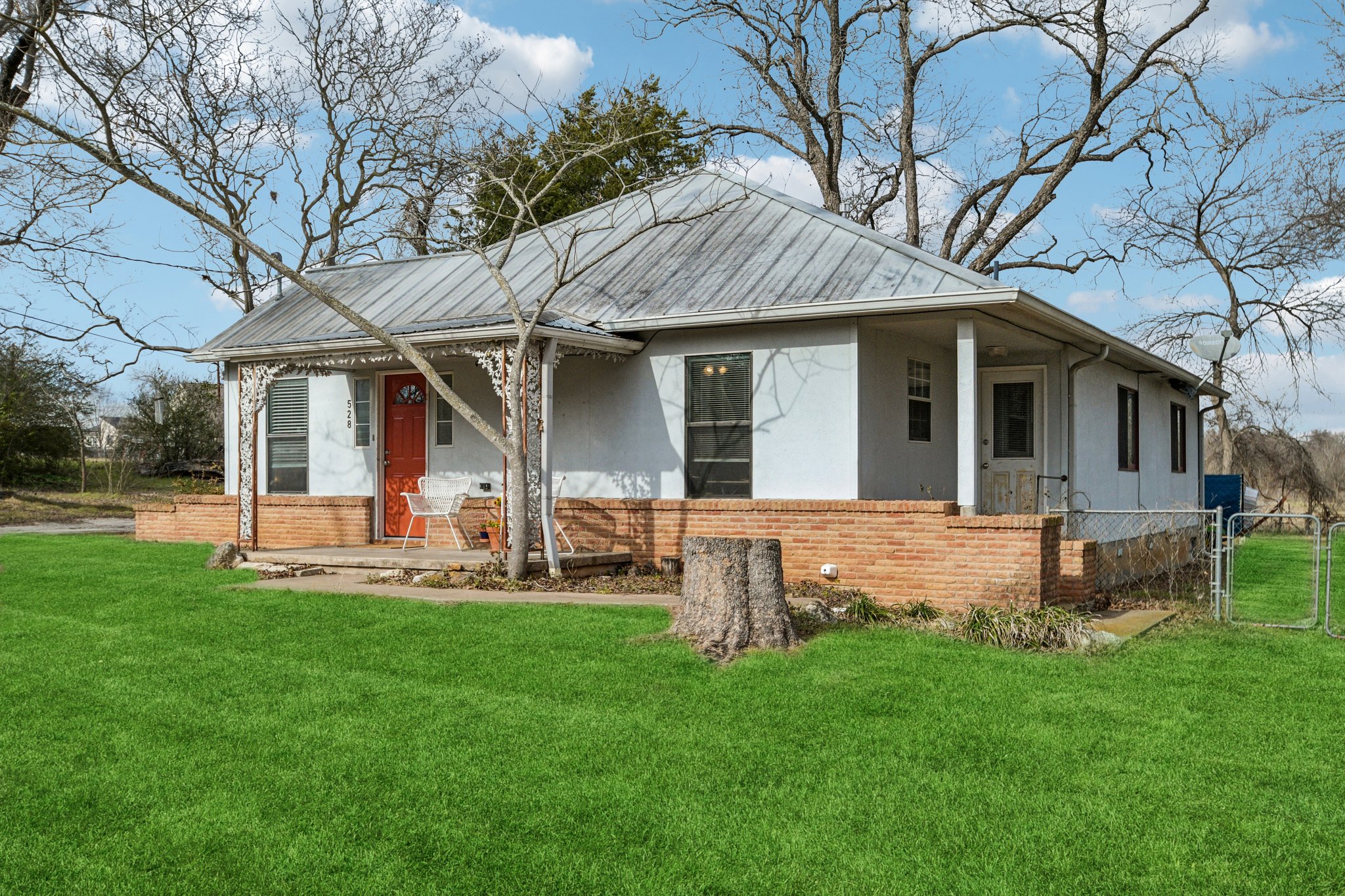 528 Old McDade Road Elgin, TX 78621 - Photo 6 of 30 View of front of the home with virtual green grass