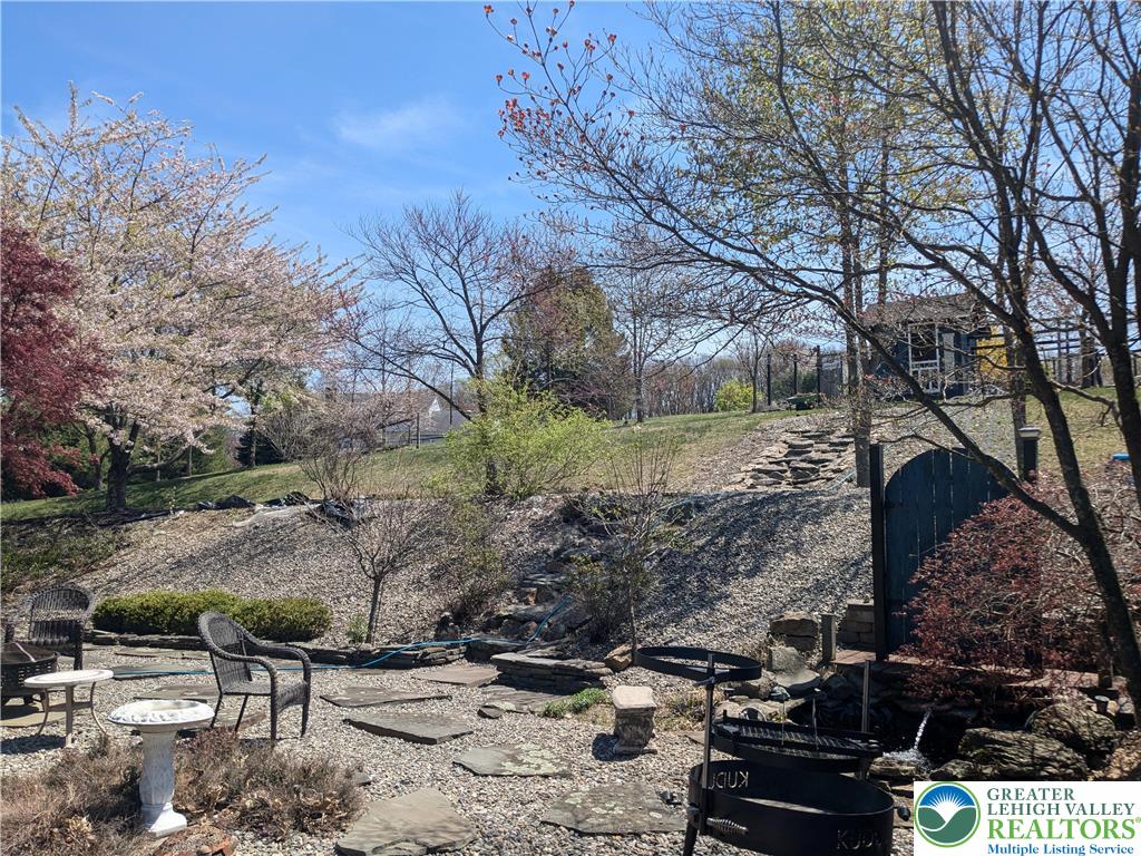 2533 Williams Road Bath, PA 18014 - Photo 41 of 56