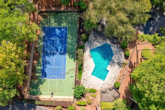 a view of a backyard with patio