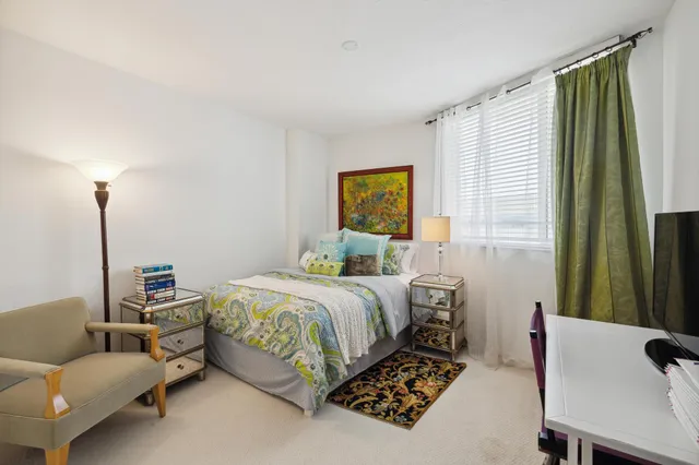 $6,500 | 1551 North Flagler Drive, Unit 1415, West Palm Beach, FL 33401