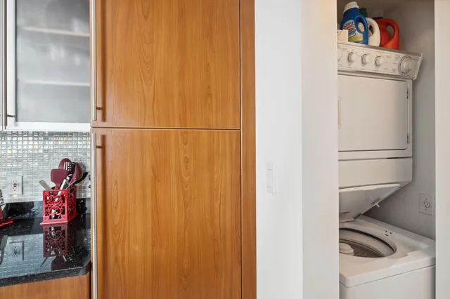 $6,500 | 1551 North Flagler Drive, Unit 1415, West Palm Beach, FL 33401