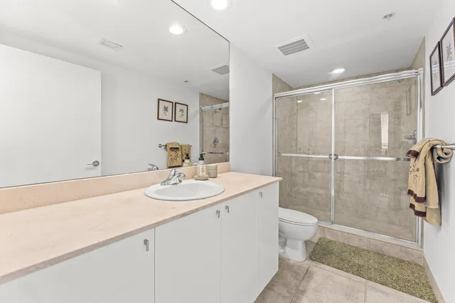 $6,500 | 1551 North Flagler Drive, Unit 1415, West Palm Beach, FL 33401