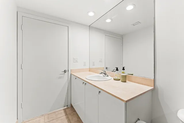 $6,500 | 1551 North Flagler Drive, Unit 1415, West Palm Beach, FL 33401