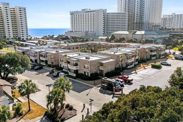 $1,800 | 10100 Lakeshore Drive, Unit B1, Myrtle Beach, SC 29572