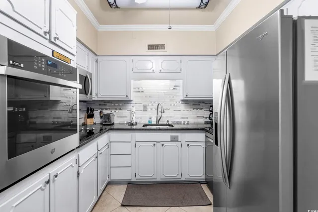 $1,800 | 10100 Lakeshore Drive, Unit B1, Myrtle Beach, SC 29572