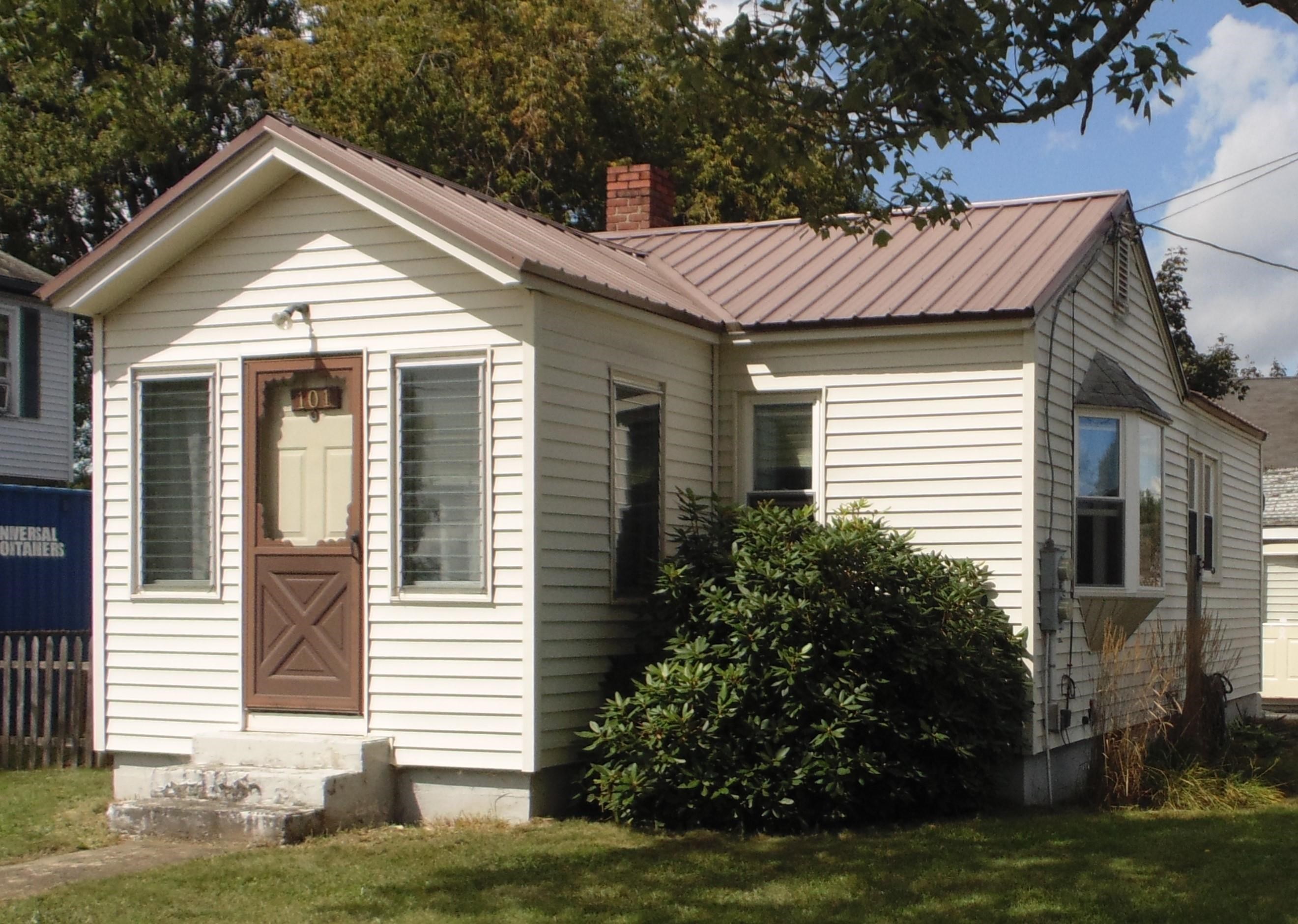 101 Maple Street Rochester, NH 03867 - Photo 25 of 27