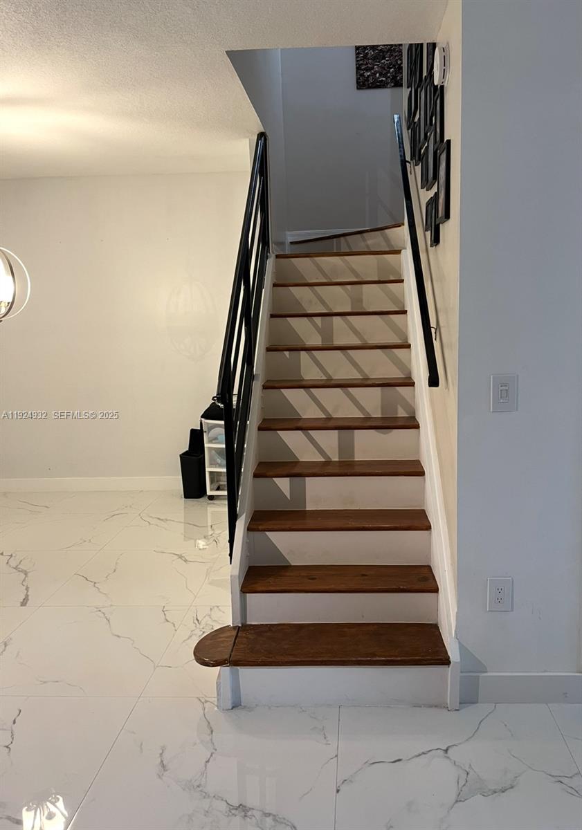 10150 Southwest 88th Street, Unit 103 Miami, FL 33176 - Photo 14 of 29 a view of entryway