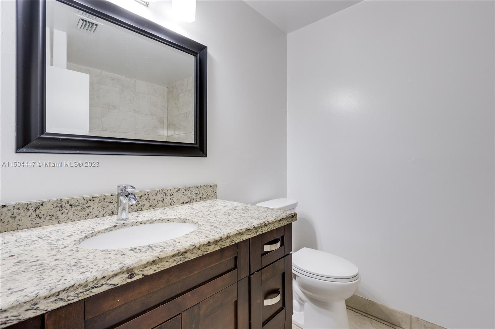 3326 Farragut Street, Unit 6F Hollywood, FL 33021 - Photo 14 of 35