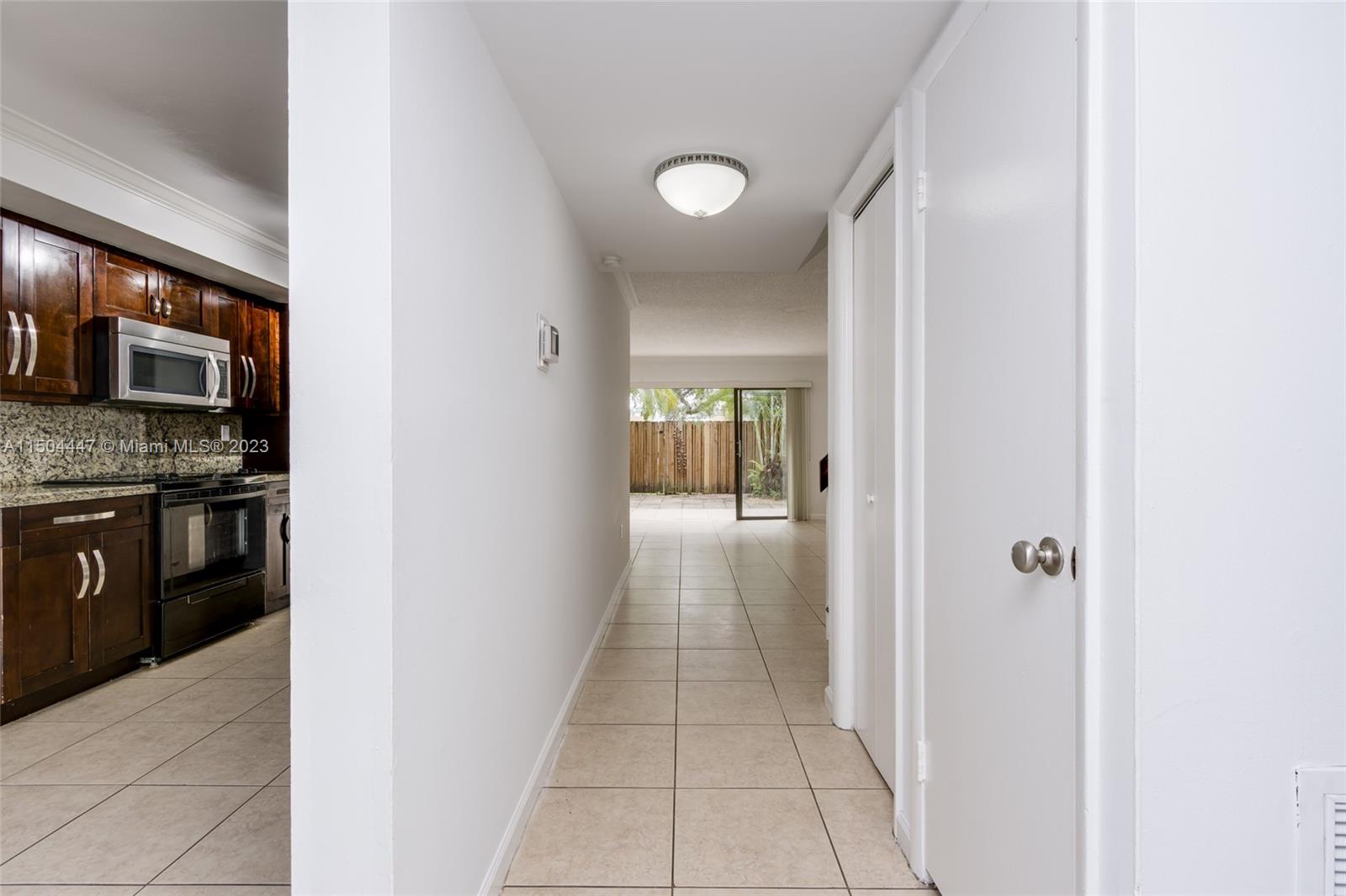 3326 Farragut Street, Unit 6F Hollywood, FL 33021 - Photo 2 of 35