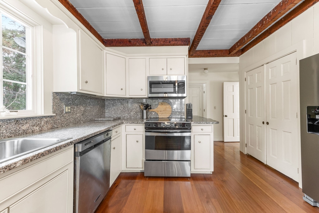 53 Spice Lane Barnstable, MA 02655 - Photo 11 of 42