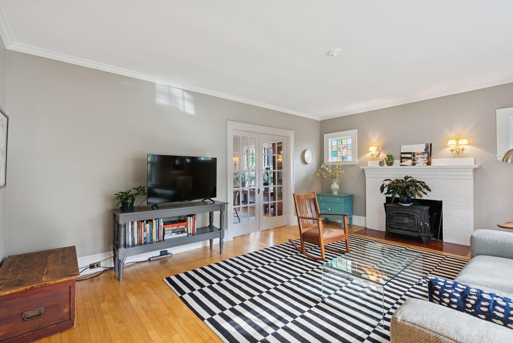 89 Clinton Street Portland, ME 04103 - Photo 11 of 51 36_DSC02371